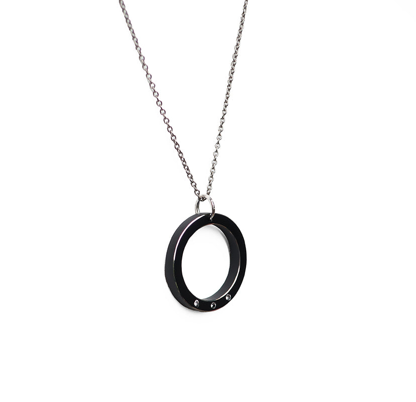 H necklace 3 white diamonds and black anodized aluminum