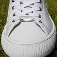 Charger l'image dans la visionneuse de la galerie, Bijou sneaker Versatile GM