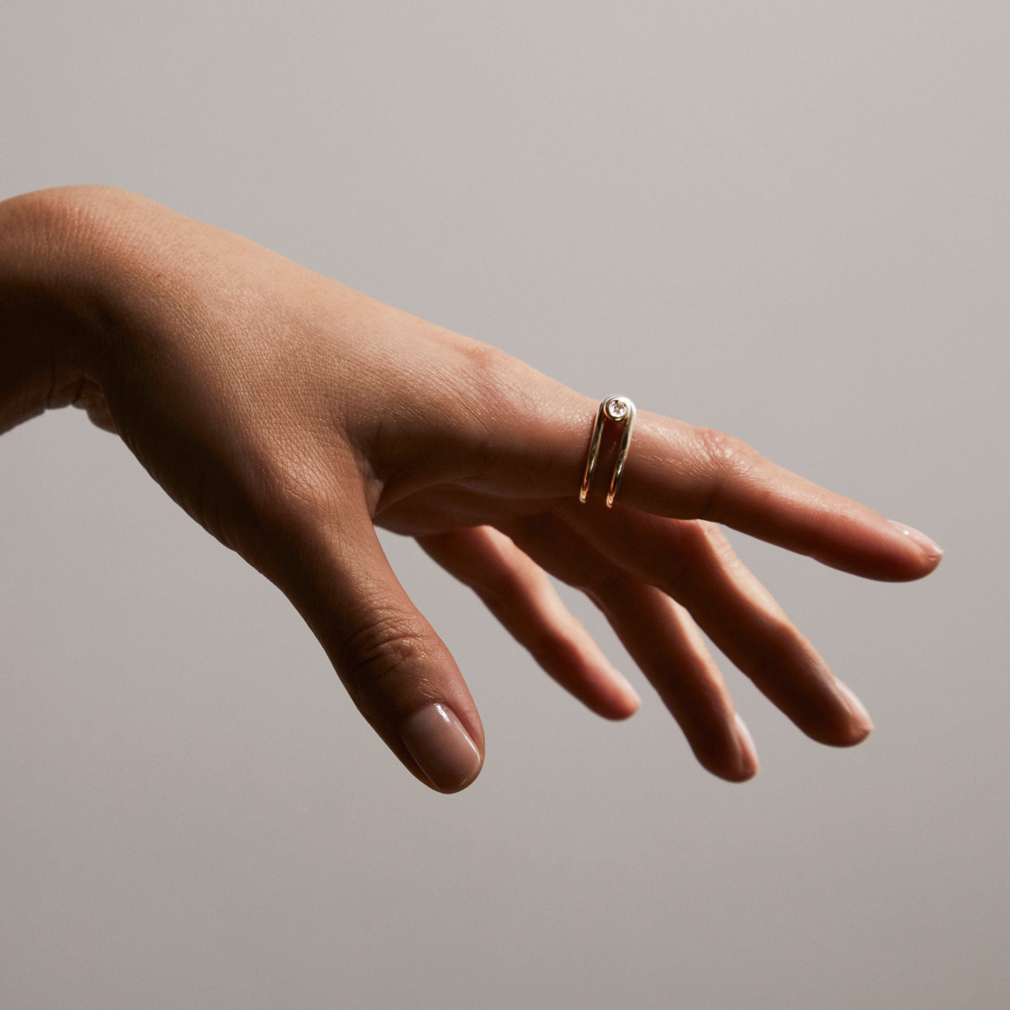 Bague Switch diamant, perle akoya et argent