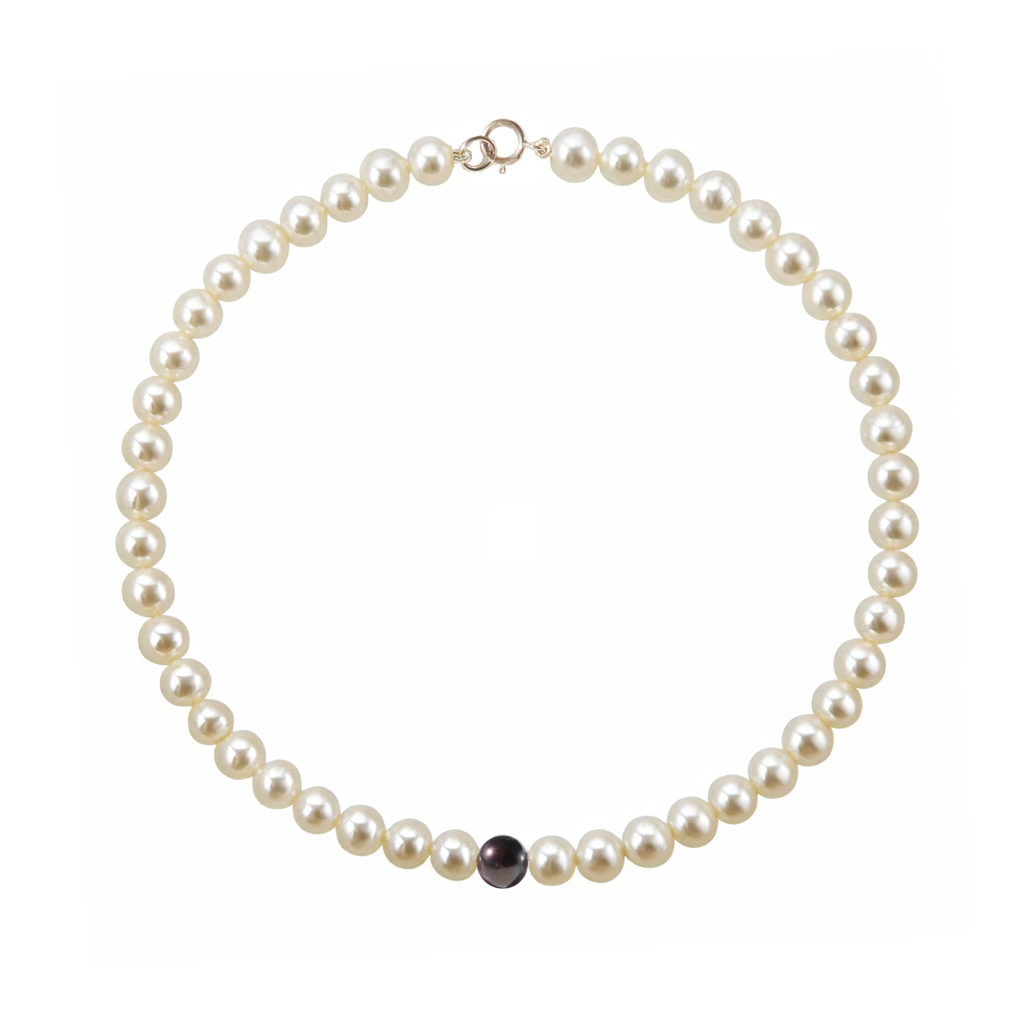 White and black pearl bracelet 